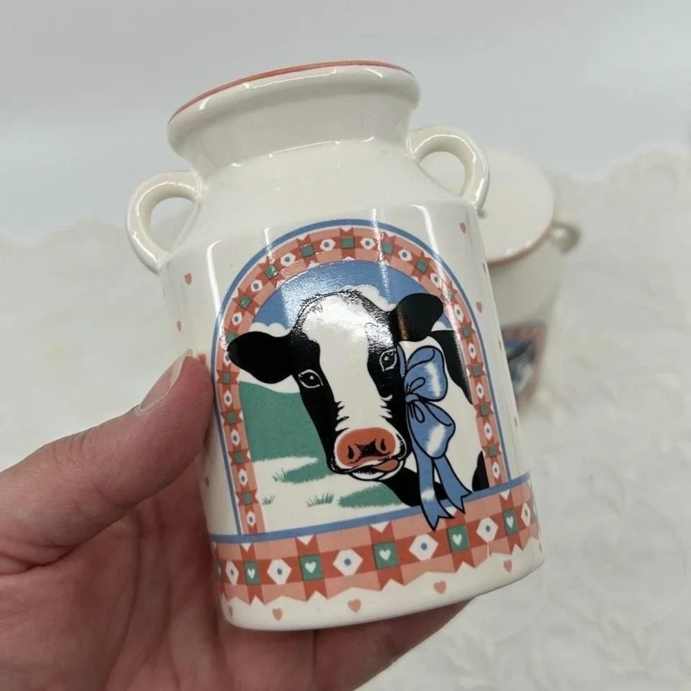 Vintage Japan Cow Shakers Farm Cottage Cow Hearts 80s 90s